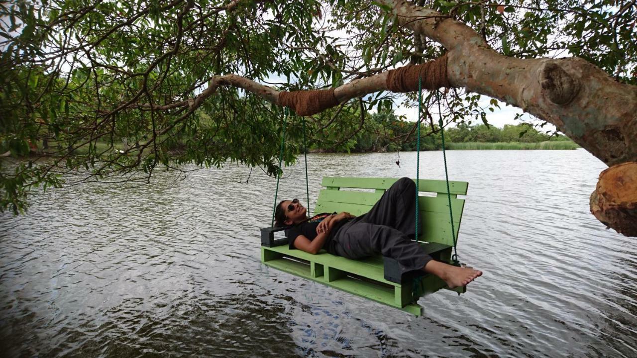 The Backwaters Lodge Wilpattu Buitenkant foto